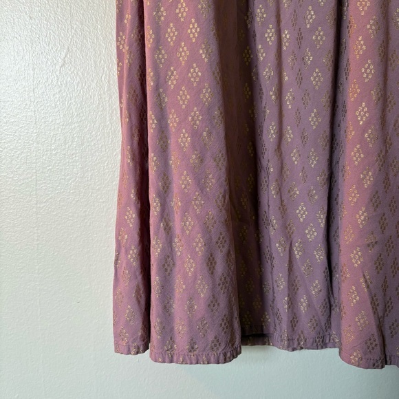 Zudio | Mauve/Gold Smocked Puff Sleeve Dress | Size Medium - Picture 5 of 11